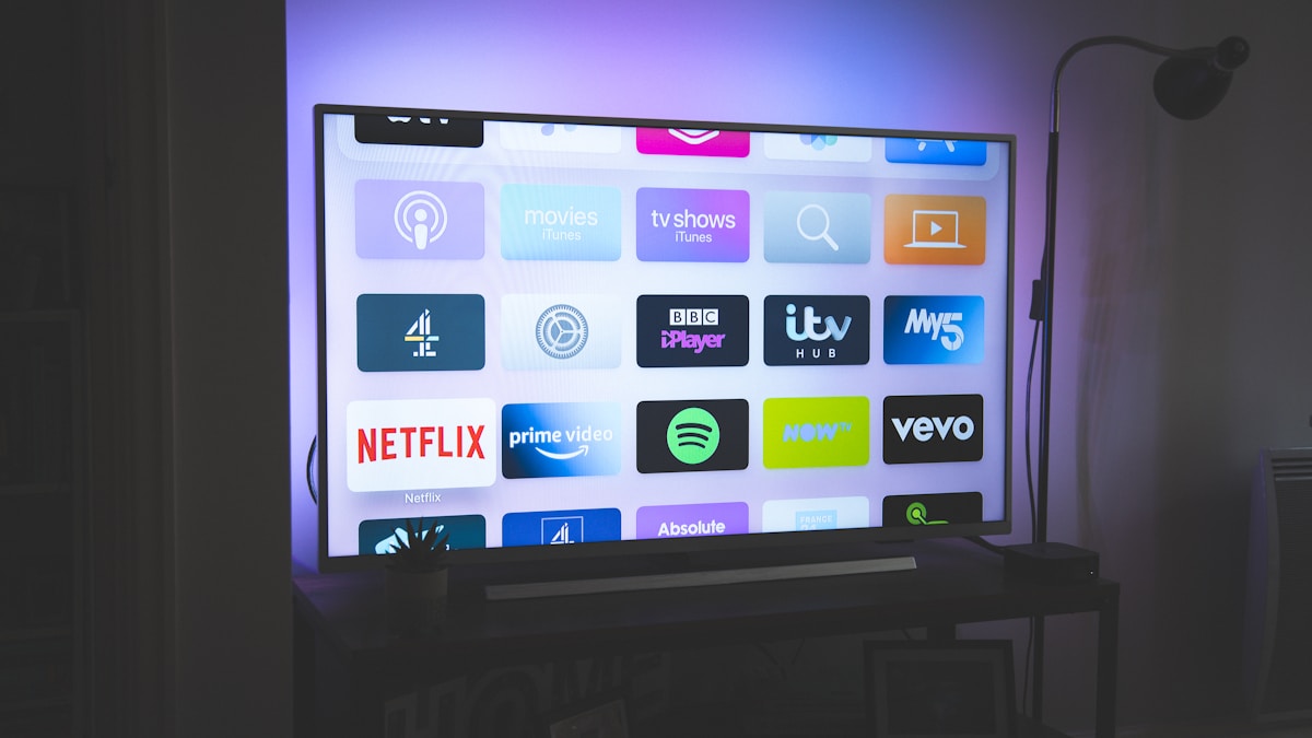Najlepsze IPTV Polska 2026 – polskie kanały w 4K na Smart TV i Firestick